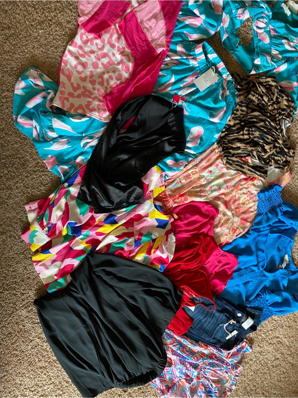 Women’s clothing bundle- All NWT- S/XS